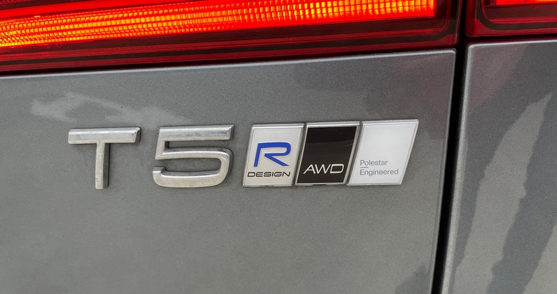 Volvo XC 60 cena 144900 przebieg: 60000, rok produkcji 2019 z Zabłudów małe 781